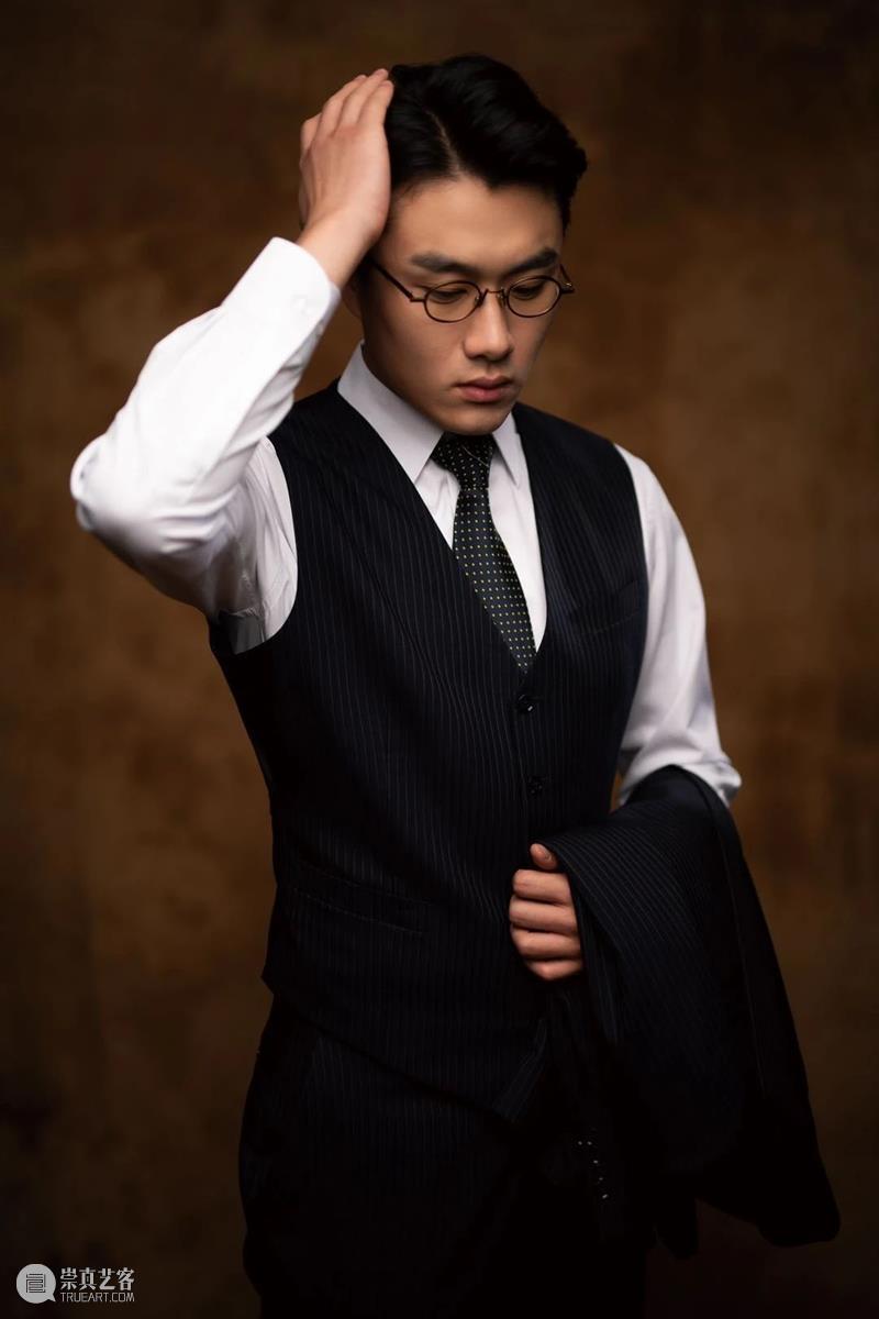 《推销员之死》导演林奕专访 上海话剧艺术中心 推销员之死 导演 林奕 新闻 记者 潘妤阿瑟·米勒 战后 美国 剧作 剧本 崇真艺客